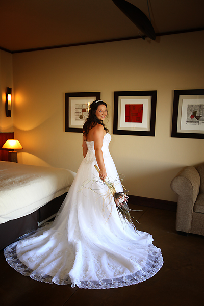 3-Laura Jane Photo- Jeroen & Vivian